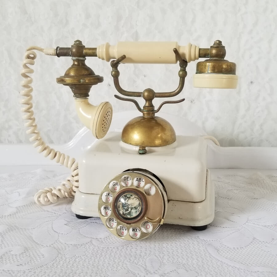 Antique Rotary Telephone | Uniquely Chic Vintage Rentals