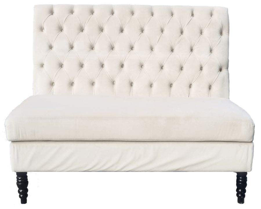 White Sweetheart Bench | Uniquely Chic Vintage Rentals