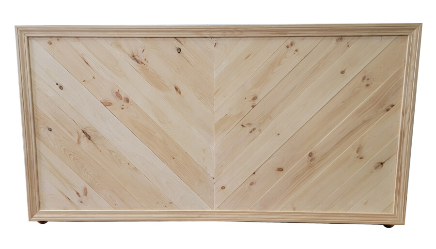 Classic Natural Wood Chevron Bar